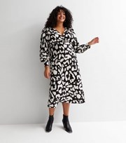 New Look Curves Black Leopard Print Long Sleeve Midi Wrap Dress